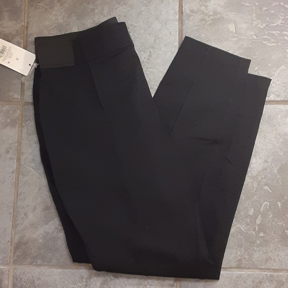 NWT Leggings